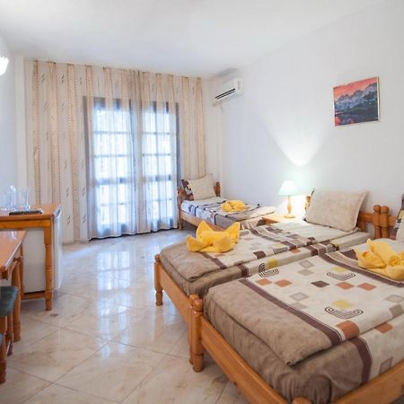 Hotel Stefanov 1 Лозенец Экстерьер фото