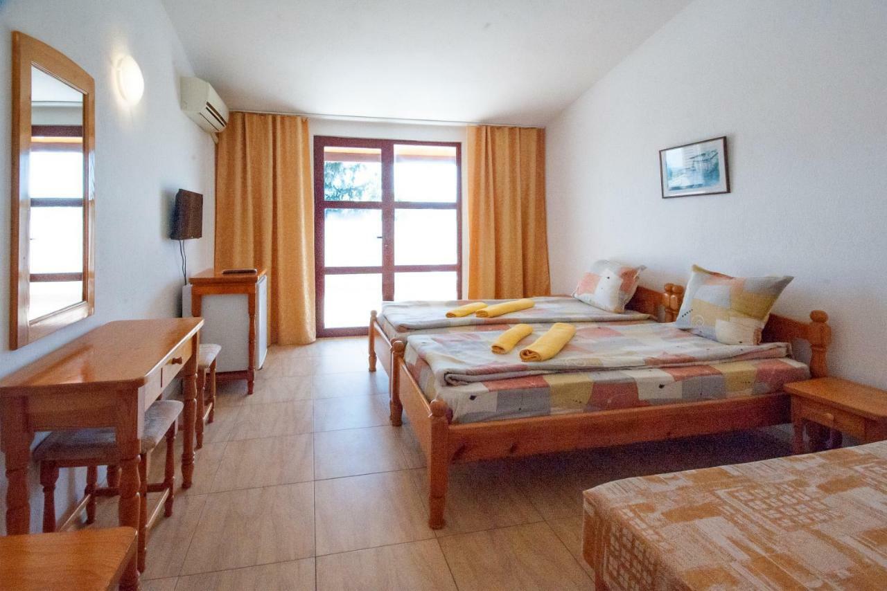 Hotel Stefanov 1 Лозенец Экстерьер фото