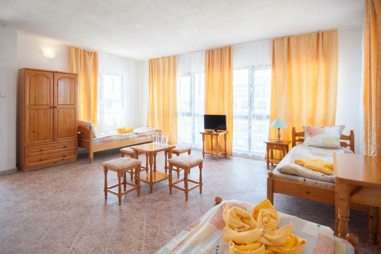 Hotel Stefanov 1 Лозенец Экстерьер фото